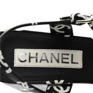CC HIGH WEDGE SANDALS IN BLACK LAMBSKIN